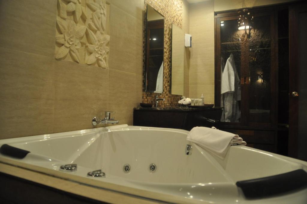 The Ula Villa *
